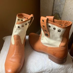 Frye short boots